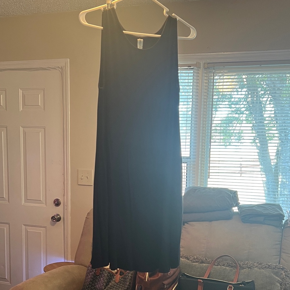 Mittoshop Classic Black Midi Dress